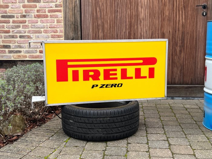 Pirelli zero lightbox for sale  