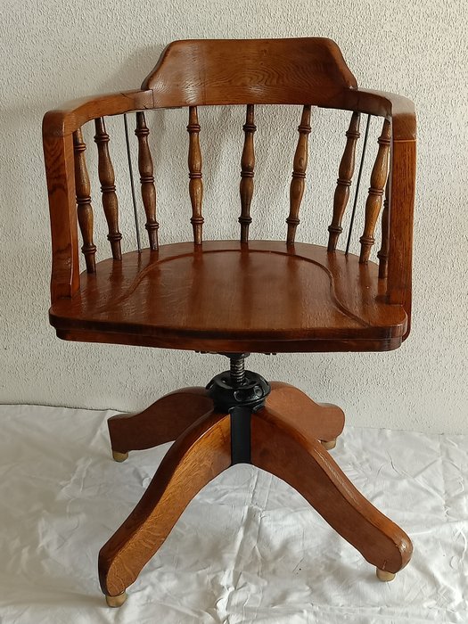 Chair captain chair for sale  
