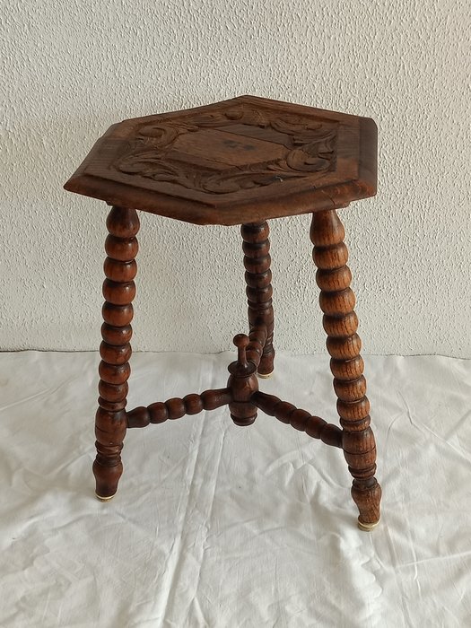 Bobin side table for sale  