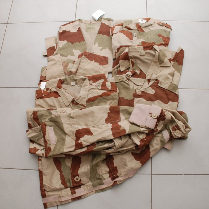 Army military uniform for sale  