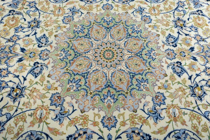 Isphahan rug 405 for sale  