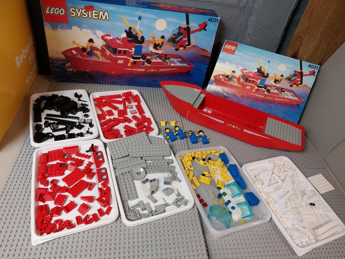 Lego system 4031 usato  