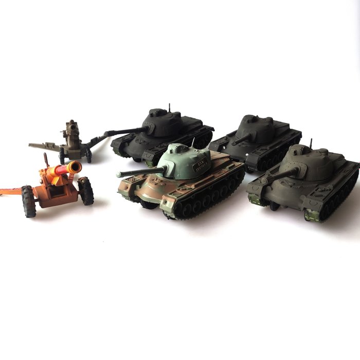 Unknown toy tank for sale  