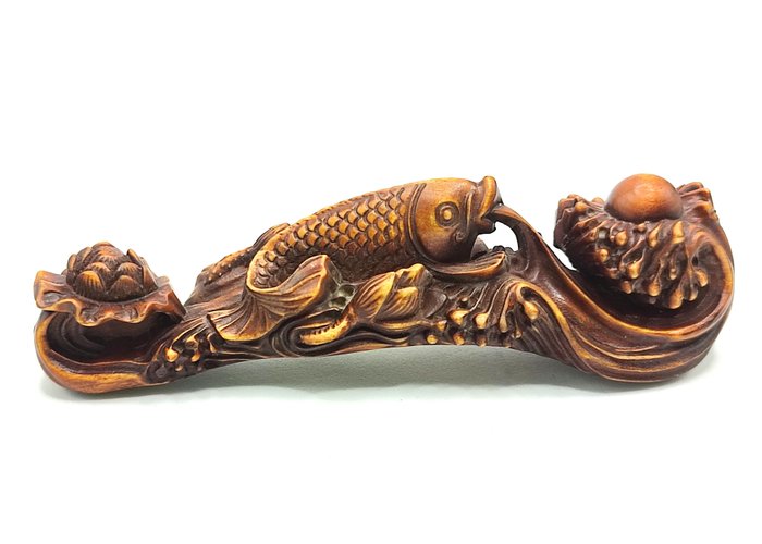 Figure carving fish for sale  
