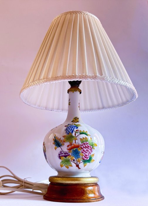 Herend table lamp for sale  