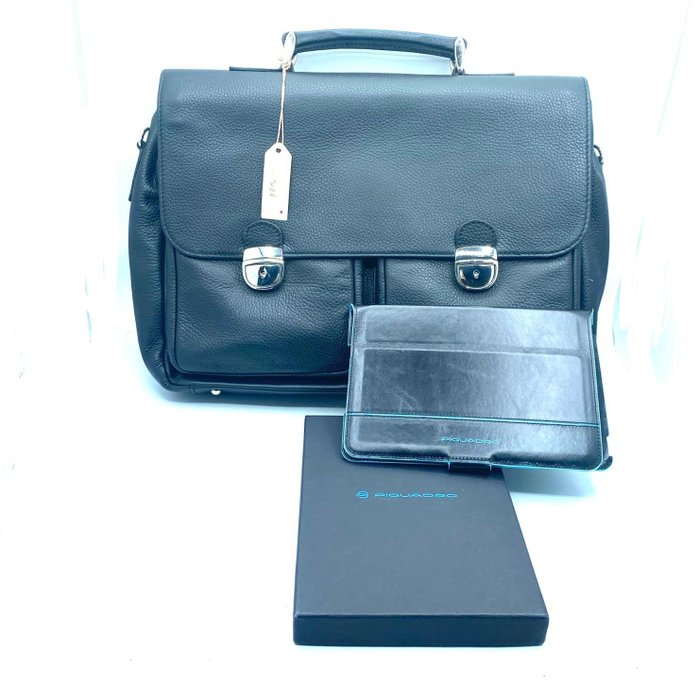 Brand laptop bag for sale  