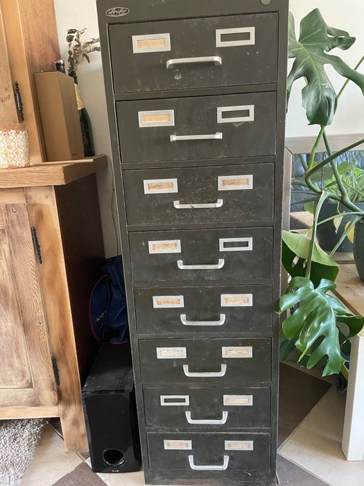 Strafor filing cabinet d'occasion  