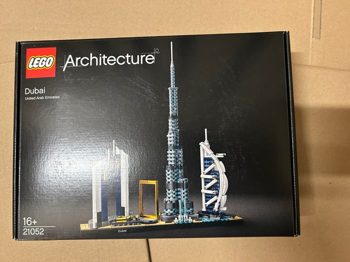 Lego 21052 architecture for sale  