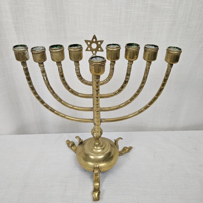 Candleholder menorah brass usato  