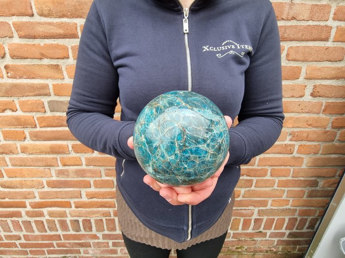 Large celestine sphere for sale  