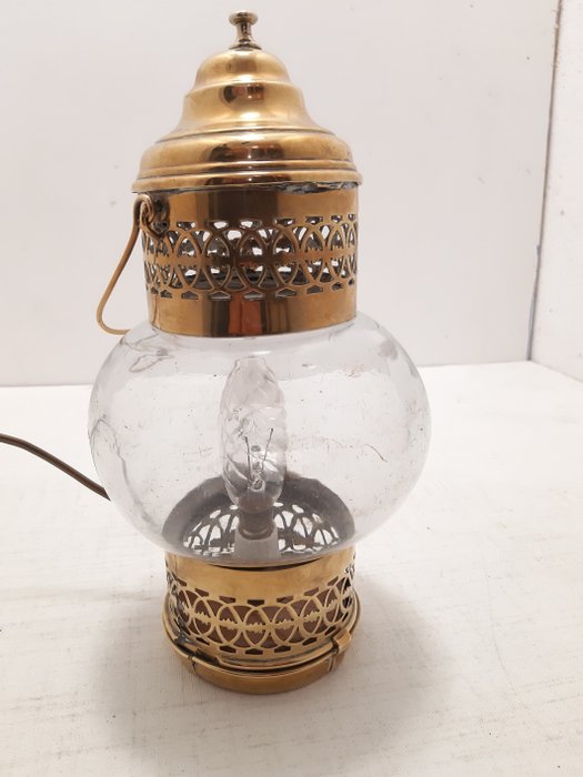 Elbelas 1935 lantern for sale  