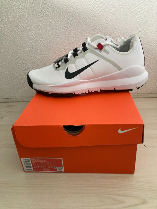 Nike sports shoes for sale  