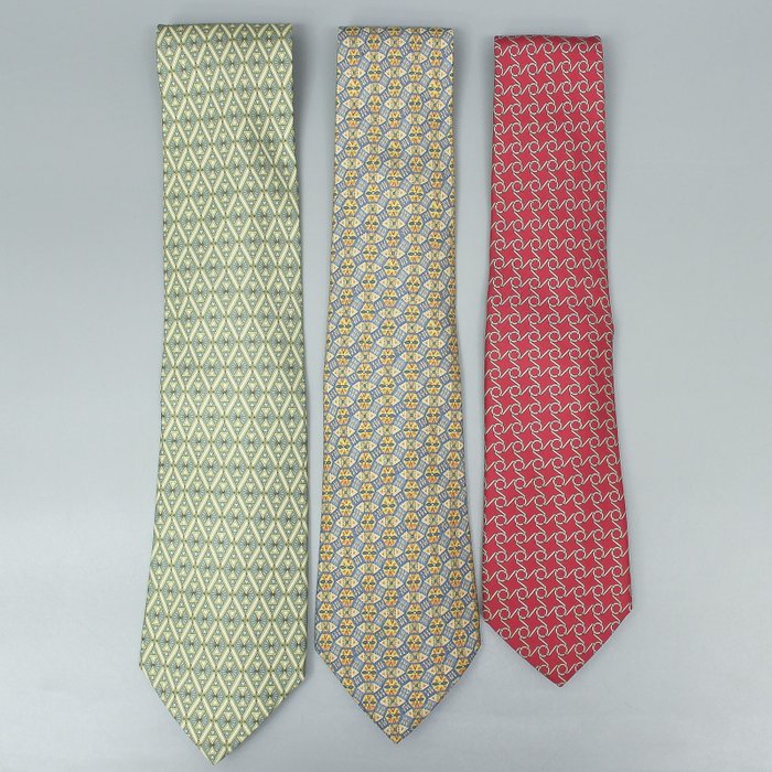 Hermès tie set for sale  