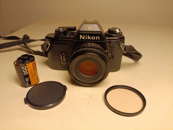 Nikon incl. nikkor for sale  