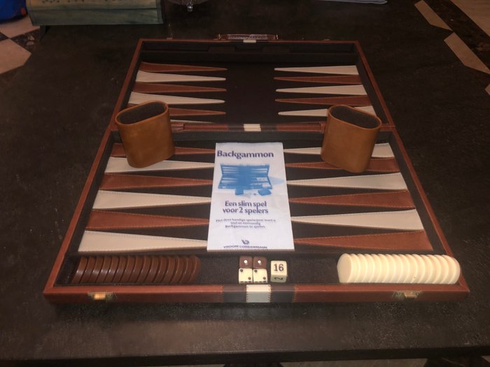 Board game backgammon usato  