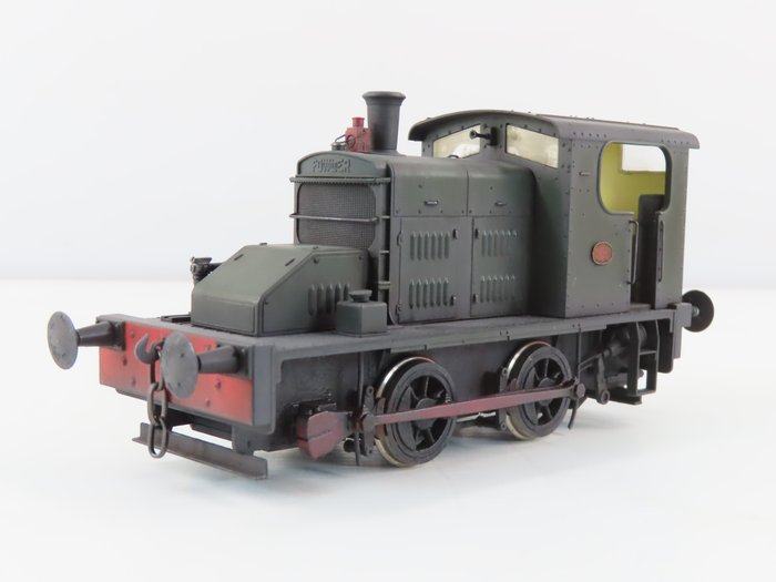Ixion diesel locomotive usato  