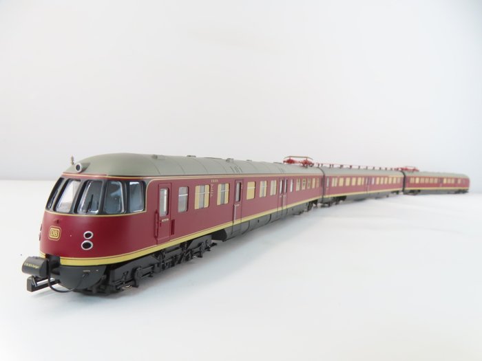 Trix 22625 train for sale  