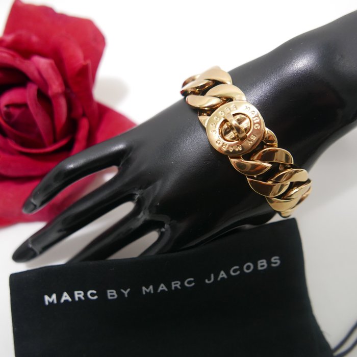 Marc jacobs gold usato  