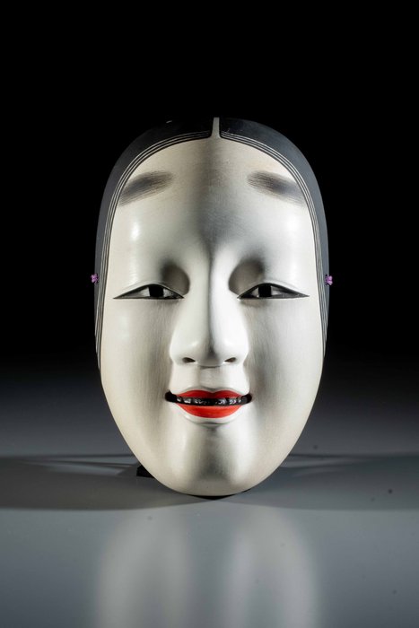 Noh mask lacquer for sale  