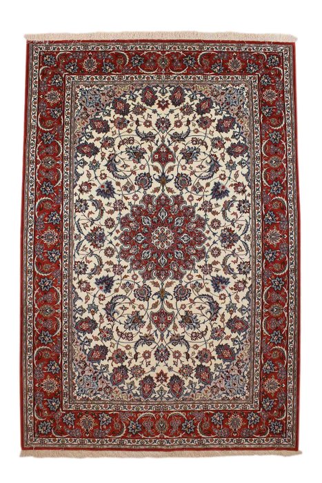 Isfahan fine rug for sale  