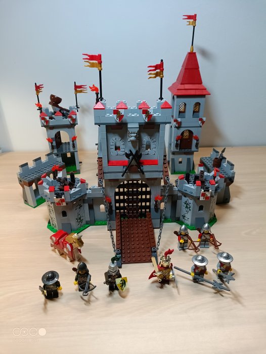Lego knights kingdom usato  