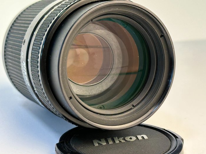 Nikon zoom nikkor usato  