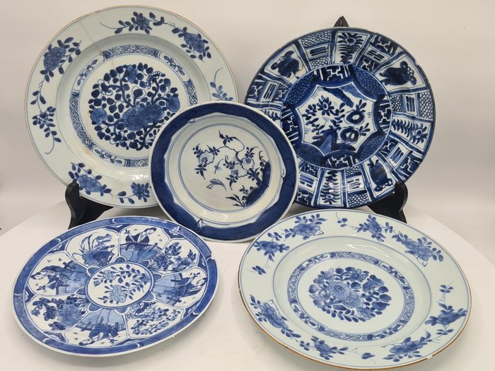 Collection large dishes for sale  