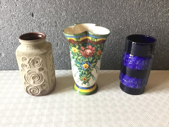 Bitossi vase ceramic for sale  