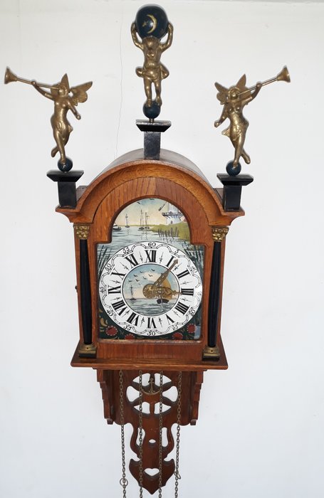 Frisian shortail clock for sale  