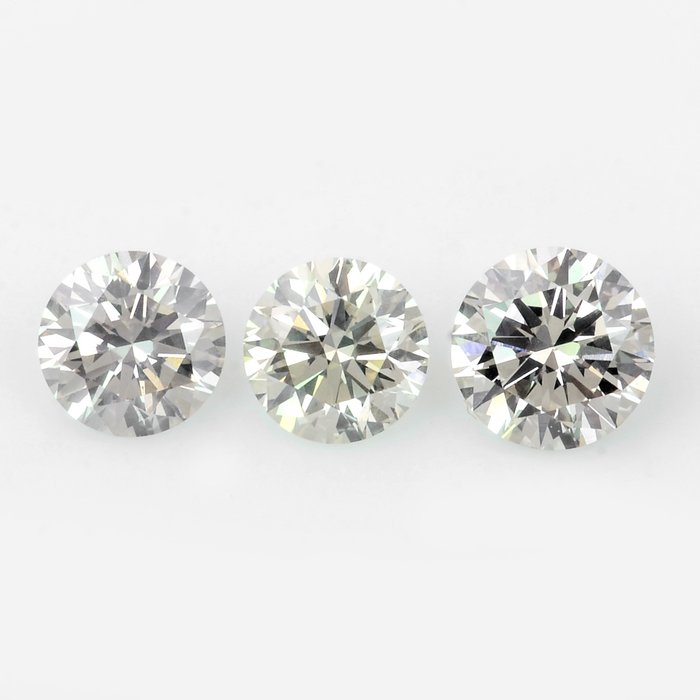 Pcs diamonds 0.48 for sale  