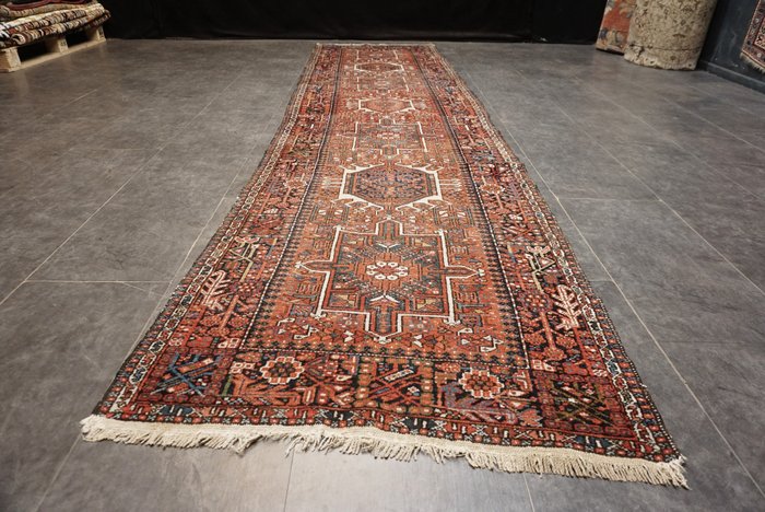 Persian heriz antique for sale  