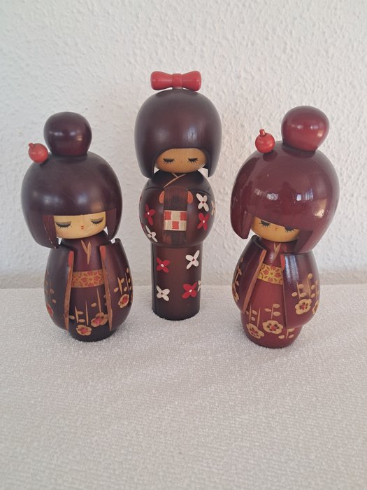 Kokeshi figurine vintage for sale  