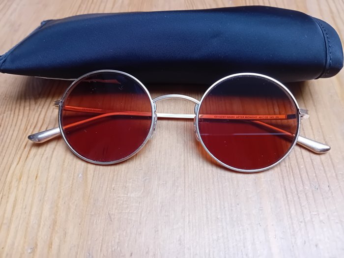 Oliver peoples the usato  