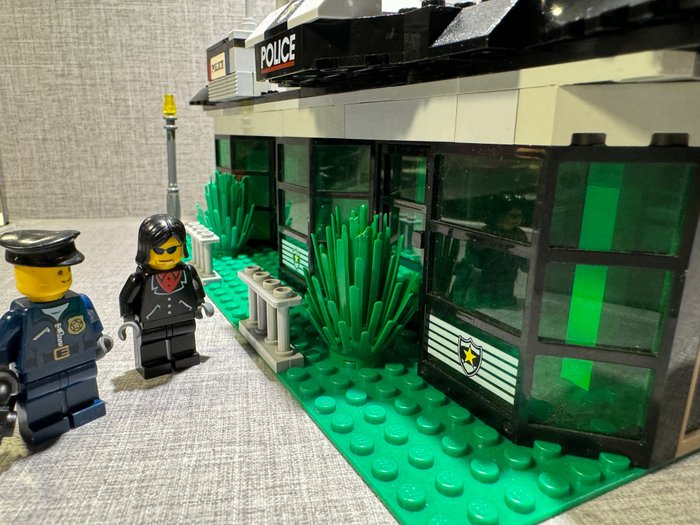Lego police station for sale  