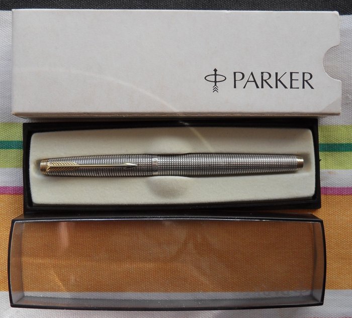 Parker fountain pen usato  