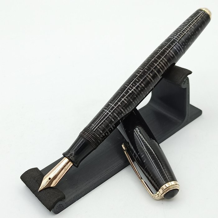 Parker vacumatic fountain for sale  