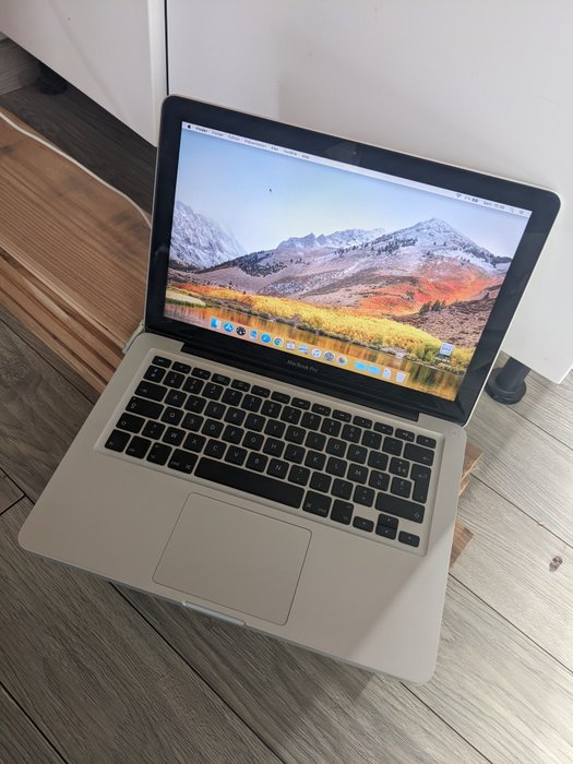 Apple macbook pro for sale  