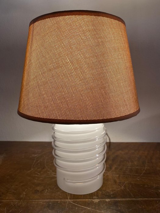 Table lamp base usato  