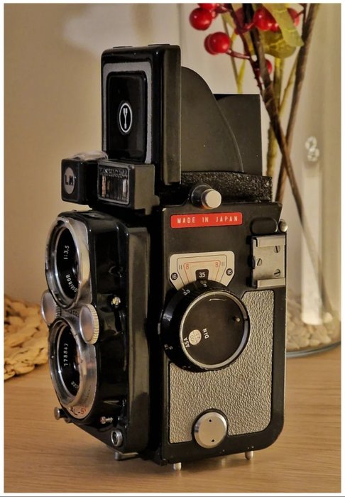 Yashica 44lm twin for sale  