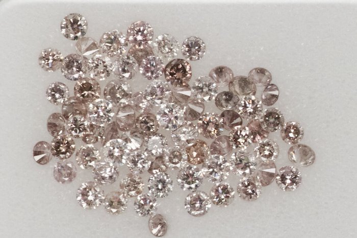 Pcs diamonds 0.91 for sale  