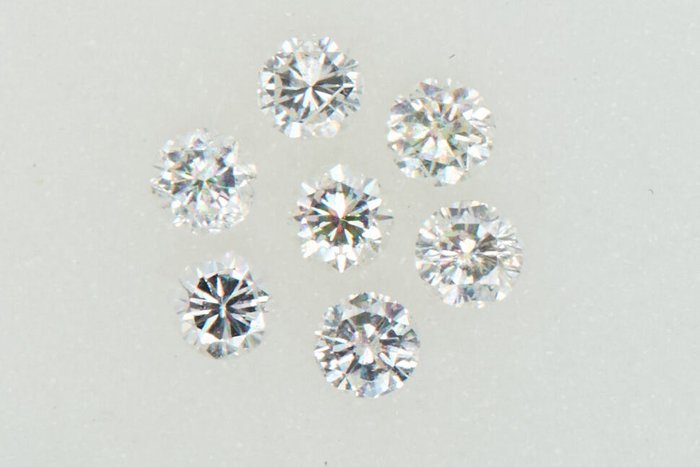 Pcs diamonds 0.30 for sale  