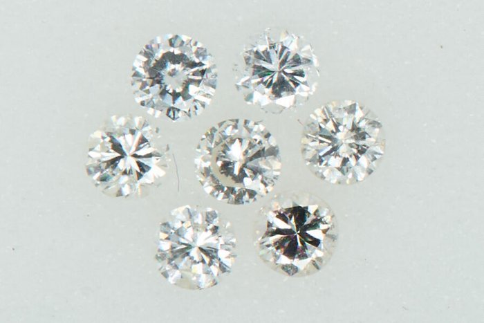 Pcs diamonds 0.36 for sale  