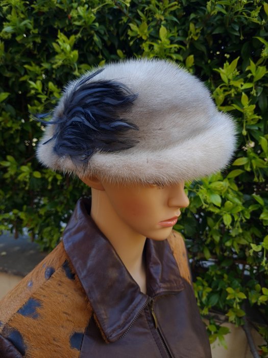 Artisan furrier hat for sale  