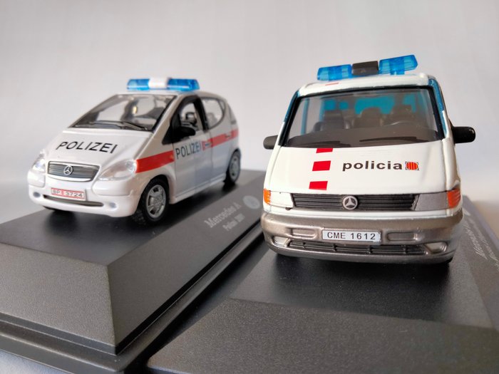 Mercedes police cars usato  