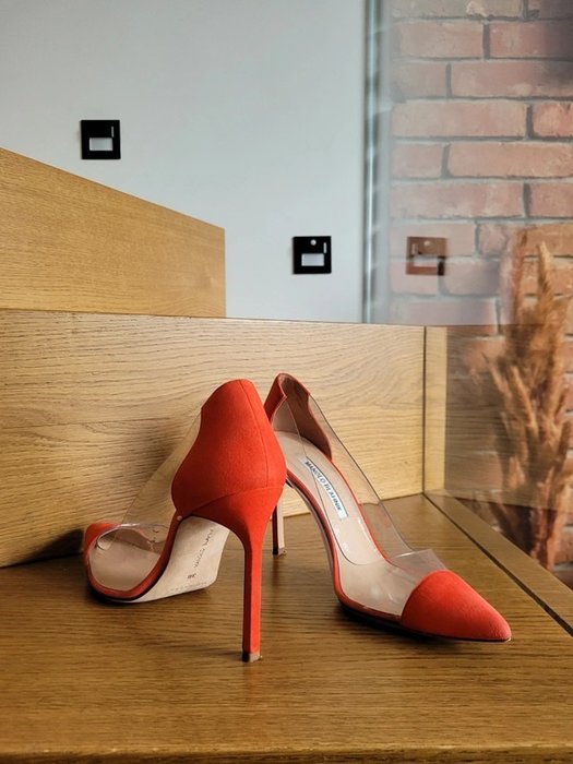 Manolo blahnik heeled for sale  