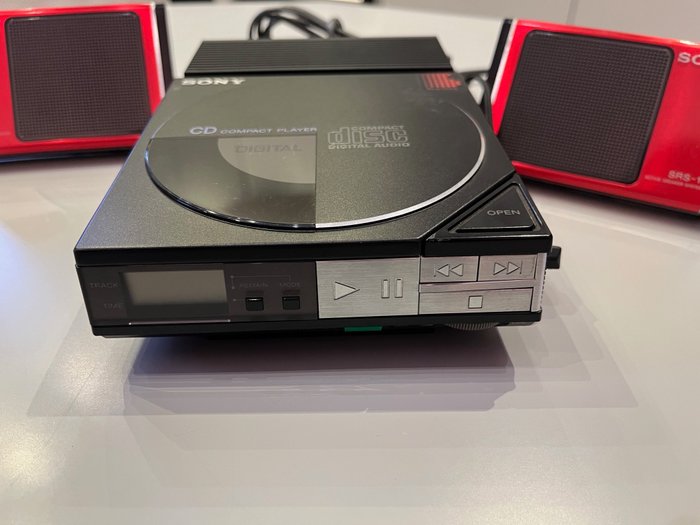 Sony d50 discman for sale  