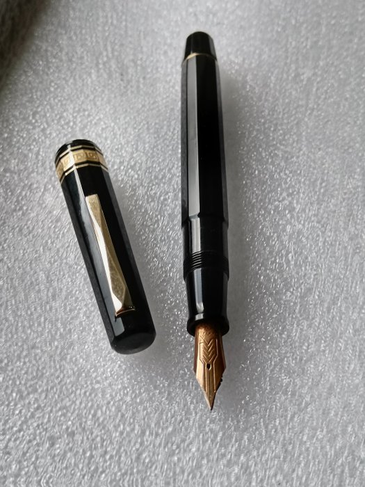Omas penna stilografica usato  