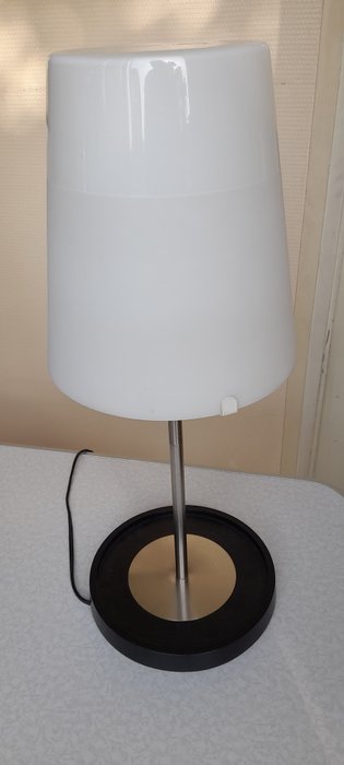Ikea lamp basic for sale  
