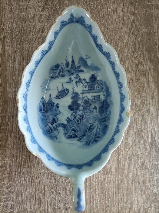 Chinese gravy boat for sale  