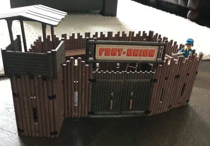 Playmobil playmobil fort for sale  